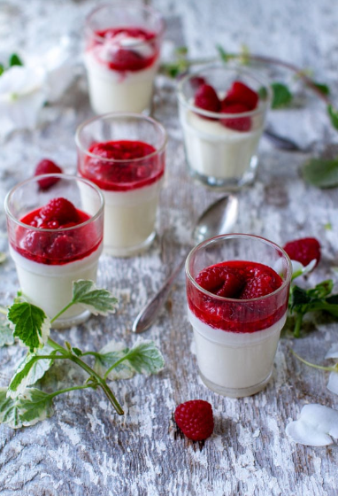 How to Make a Creamy Colostrum Panna Cotta – A Dessert for Wellness